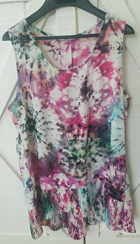 Tie Dye Print flowy tank top/blouse